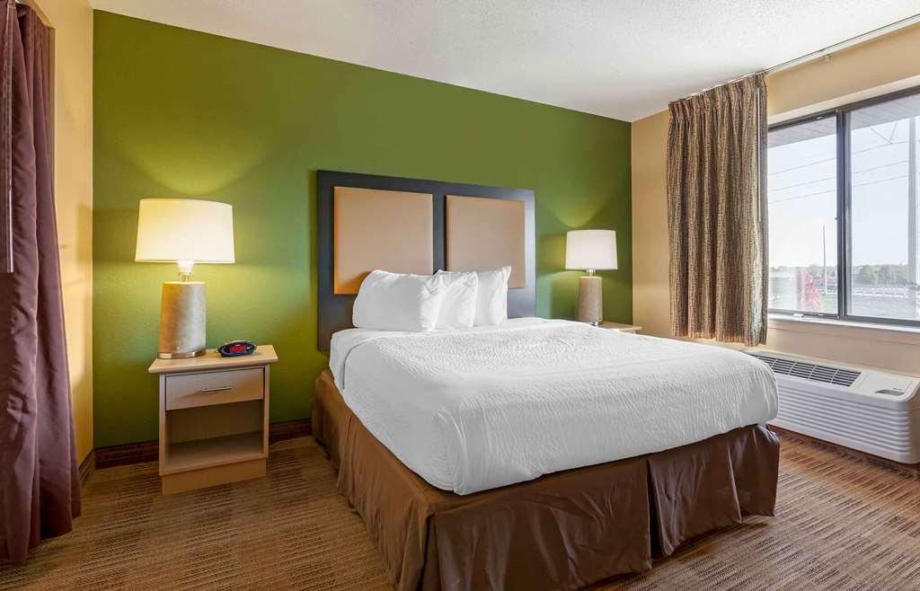 Extended Stay America Select Suites - Madison - Old Sauk Rd Chambre photo