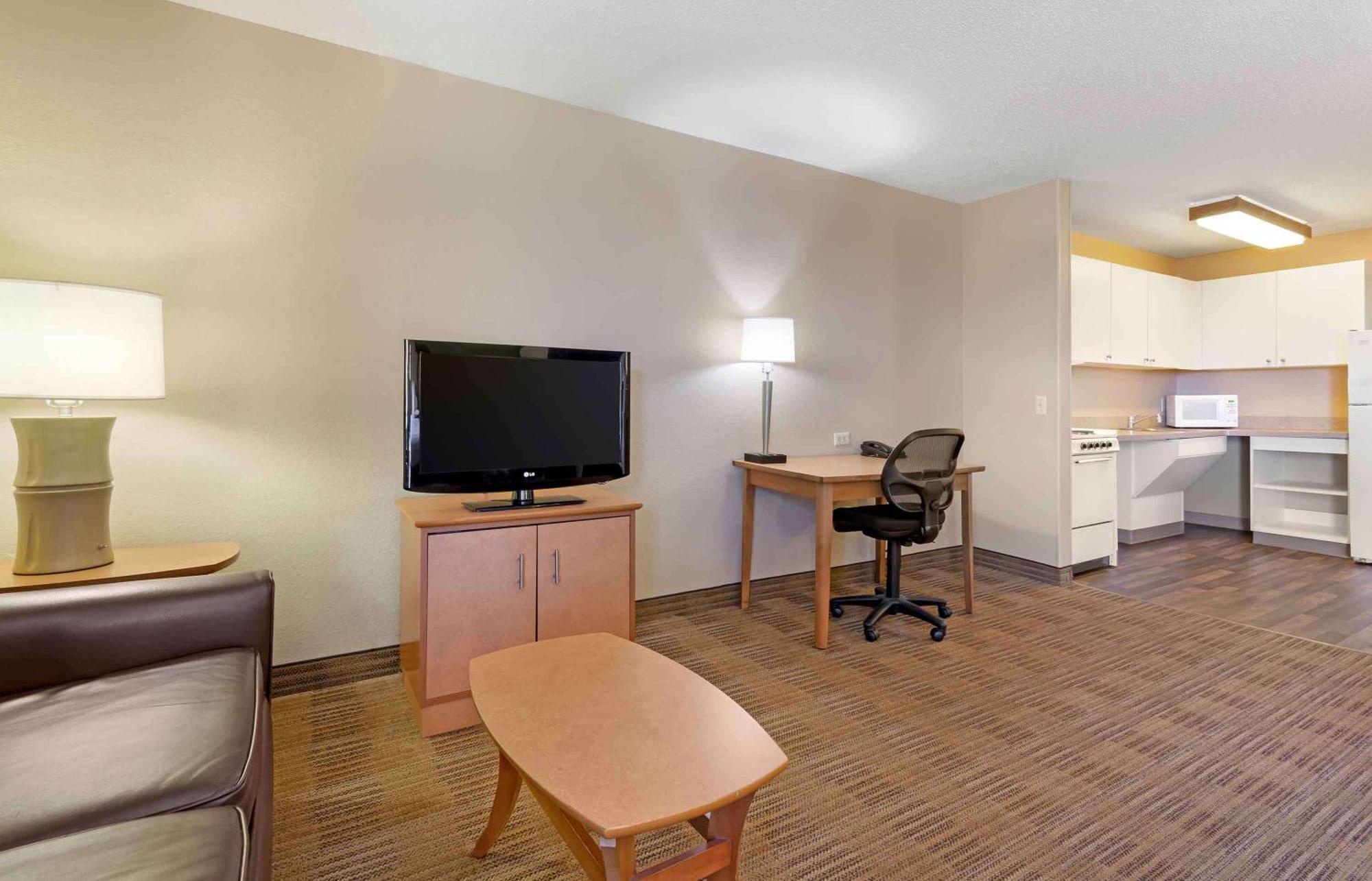 Extended Stay America Select Suites - Madison - Old Sauk Rd Extérieur photo